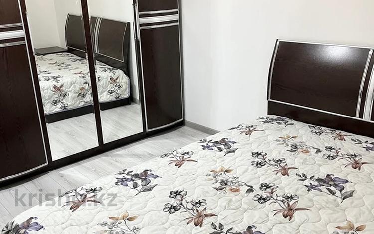 3-комнатная квартира · 65 м² · 2/5 этаж, Авангард 4 18 за 18 000 〒 в Атырау, мкр Авангард-4 — фото 2