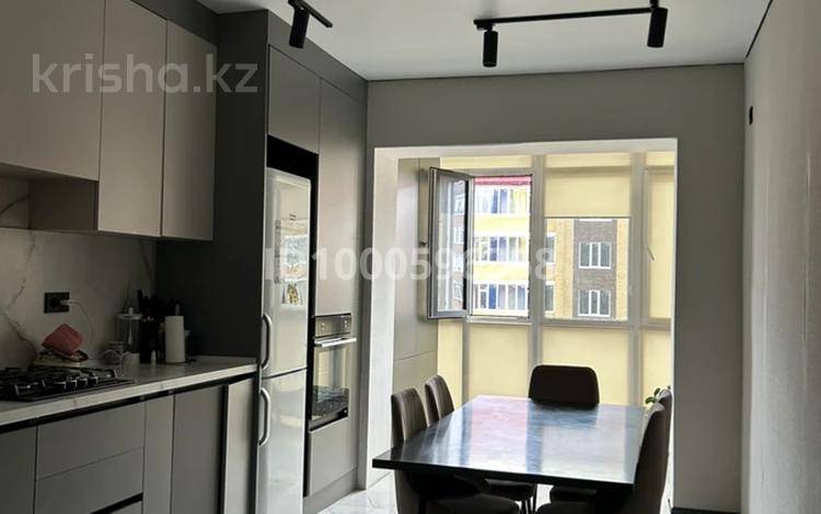 2-комнатная квартира · 67 м² · 7/10 этаж, мкр Жулдыз, Самал 82/6 — Коняхина за 35 млн ₸ в Уральске — фото 26