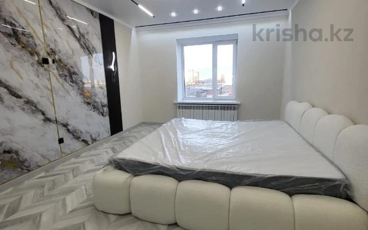 2-комнатная квартира · 50.2 м² · 3/6 этаж, Кеменгер 41б за 23.5 млн ₸ в Уральске — фото 2