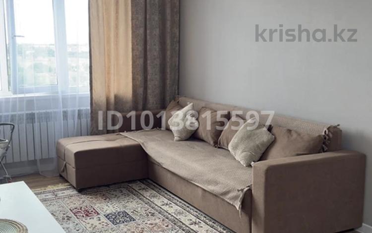 2-комнатная квартира · 38 м² · 9/9 этаж, мкр Кокжиек, Жолымбет 65/22 за 220 000 ₸ в Алматы, Жетысуский р-н — фото 2