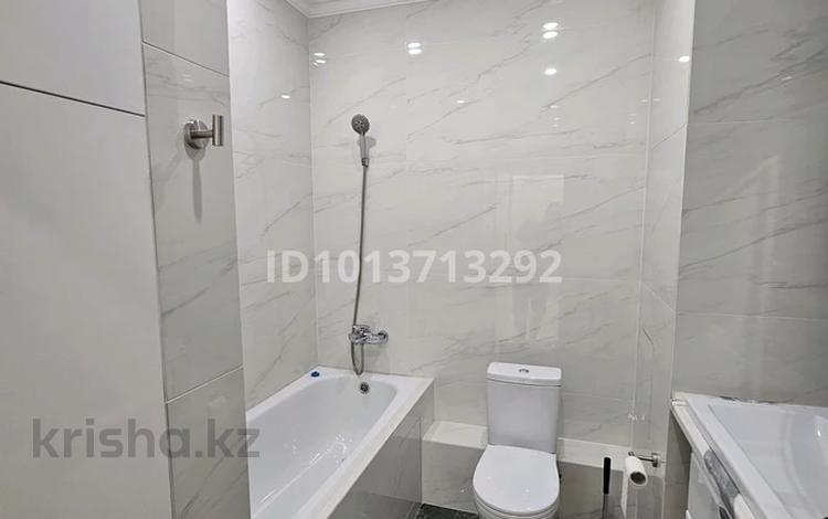 2-бөлмелі пәтер · 56 м² · 4/6 қабат, Халиулина 140/5, бағасы: 50 млн ₸ в Алматы, Медеуский р-н — фото 3