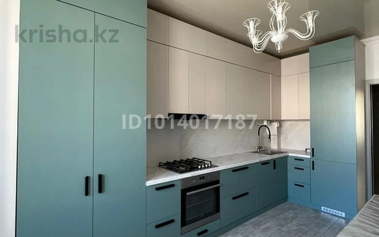 4-комнатная квартира · 105 м² · 3/5 этаж, мкр. Алтын орда за 48 млн ₸ в Актобе — фото 6
