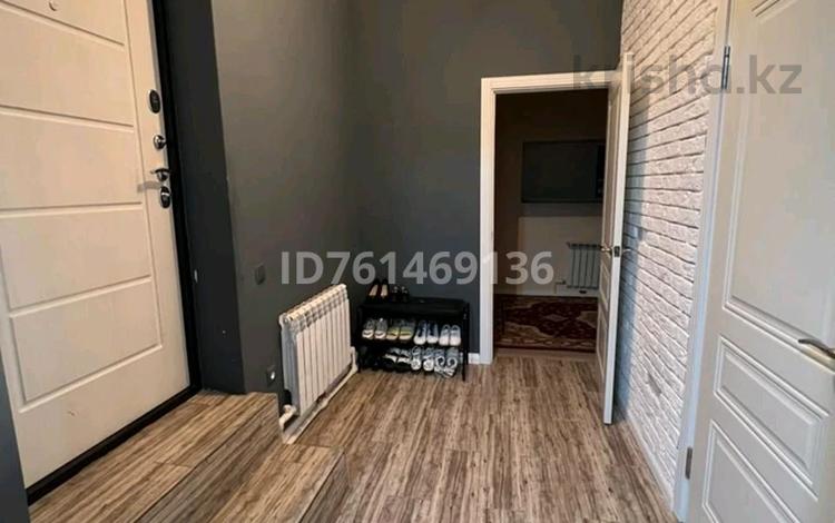 3-комнатная квартира · 52 м² · 1/5 этаж, опытный 1 за 10 млн ₸ в Актобе — фото 3