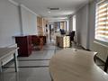 Офисы, магазины и бутики, кабинеты и рабочие места · 82 м² за 400 000 ₸ в Шымкенте, Енбекшинский р-н — фото 4
