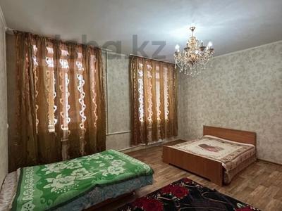 3-комнатная квартира · 85 м² · 1/2 этаж, Каирбекова за 50 млн ₸ в Алматы, Медеуский р-н