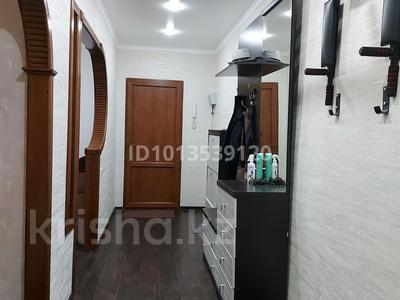 3-бөлмелі пәтер · 64 м² · 6/6 қабат, Беркимбаева 112, бағасы: 17 млн ₸ в Экибастузе