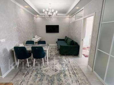 2-комнатная квартира · 56 м² · 10/10 этаж, Мкр Аксай, Б. Момышулы 25 за 37 млн ₸ в Алматы, Ауэзовский р-н