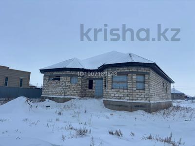 Отдельный дом · 4 комнаты · 224 м² · 10 сот., жилой массив Жанаконыс-2, Участок 203 за 15.5 млн ₸ в Актобе