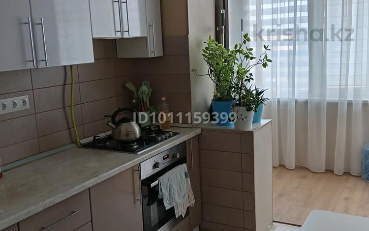 3-комнатная квартира · 71 м² · 5/5 этаж, 9-й мкр 1 за 160 000 〒 в Актау — фото 2