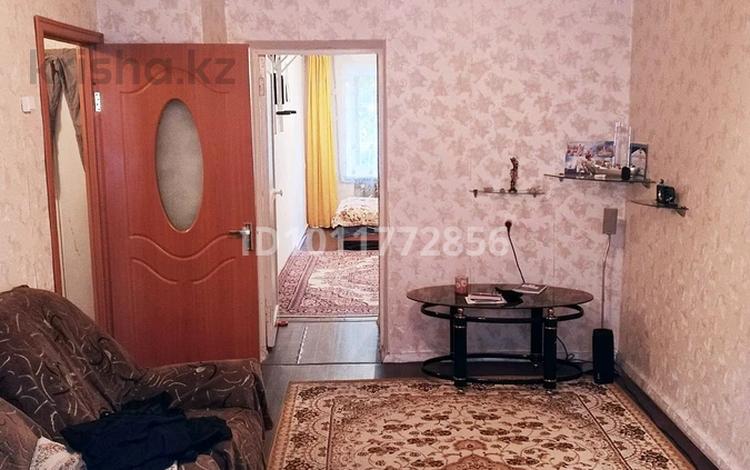 2-бөлмелі пәтер · 47 м² · 1/5 қабат, 4 мик дом 8 — Центральный рынок, бағасы: 9 млн ₸ в Риддере — фото 2