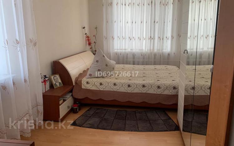 3-бөлмелі пәтер · 65.5 м² · 3/5 қабат, Абая 43, бағасы: 18.5 млн ₸ в Балхаше — фото 2