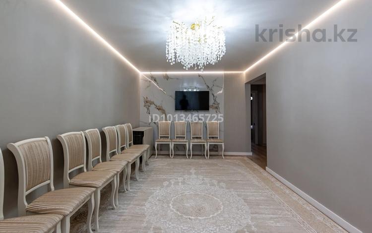 4-комнатная квартира · 75 м² · 4/5 этаж, мкр Орбита-4 за 61.5 млн ₸ в Алматы, Бостандыкский р-н — фото 2