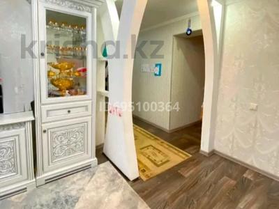 3-бөлмелі пәтер · 72 м² · 4/4 қабат, 168 квартал 129 — Кафе "Савой", бағасы: 19 млн ₸ в Экибастузе