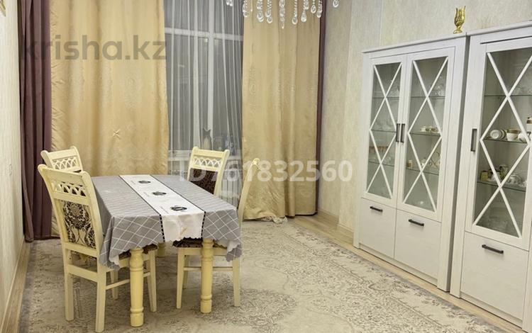 3-бөлмелі пәтер · 75 м² · 4 қабат, 16-й мкр 70/1, бағасы: 21.5 млн ₸ в Актау — фото 2