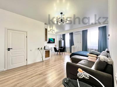 1-комнатная квартира, 47 м², 1/6 этаж, Кабанбай батыр 1б за 19.5 млн 〒 в Талдыкоргане, Каратал