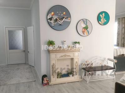 Отдельный дом · 8 комнат · 335 м² · 6 сот., Бирлик 17 за 55 млн 〒 в Каскелене