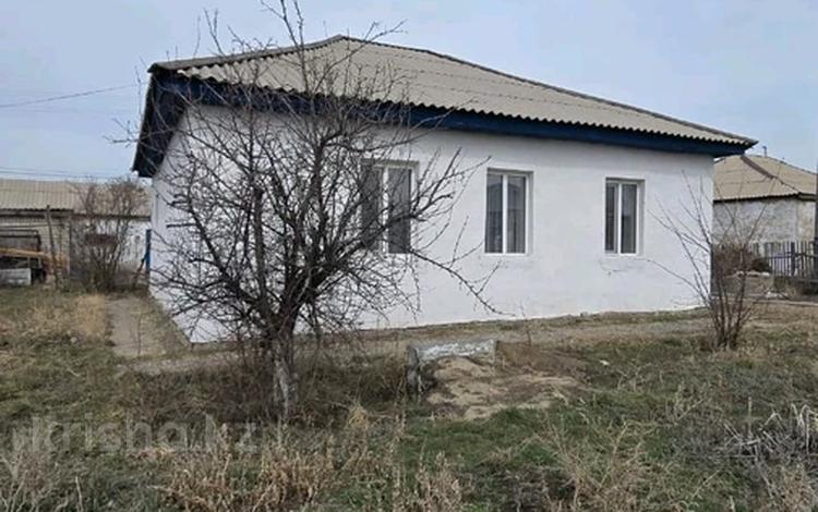 Жеке үй · 4 бөлме · 78 м² · 12 жүзд., Чарская, бағасы: 13.5 млн ₸ в Семее — фото 2