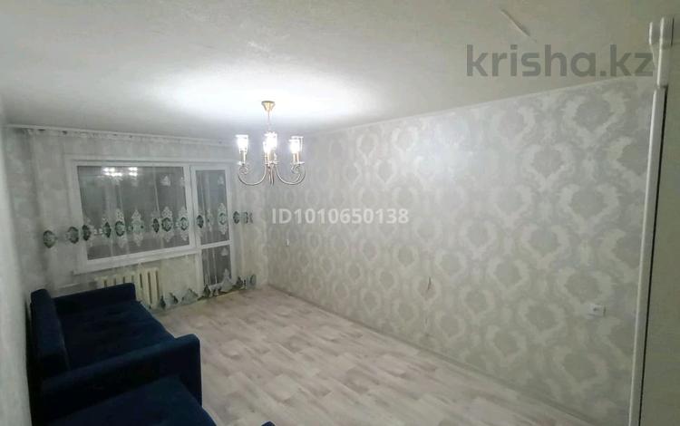 3-бөлмелі пәтер · 63 м² · 2/5 қабат, Майкудук, Майкудук, 15й микрорайон 20 — Рядом горняк, бағасы: 13 млн ₸ в Караганде, Алихана Бокейханова р-н — фото 2