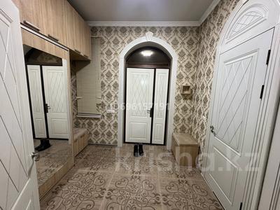 Жеке үй • 4 бөлмелер • 200 м² • ай сайын, Рустемов 14, бағасы: 250 000 〒 в Туркестане