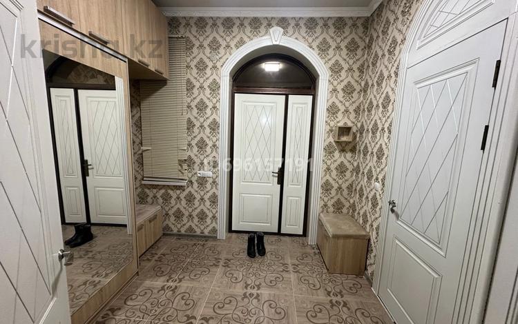 Жеке үй · 4 бөлме · 200 м² · 12 жүзд., Рустемов 14, бағасы: 500 000 ₸ в Туркестане — фото 2