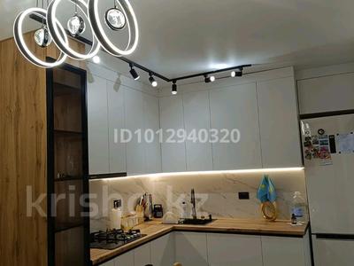 2-бөлмелі пәтер · 60 м² · 1/9 қабат, мкр Шугыла 340/35 17к — Абая - Алатау, бағасы: 40.5 млн ₸ в Алматы, Наурызбайский р-н