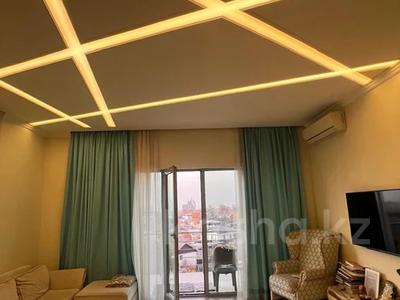 3-комнатная квартира · 100 м² · 6/7 этаж, мкр Горный Гигант, Жамакаева 254/2 за 800 000 ₸ в Алматы, Медеуский р-н