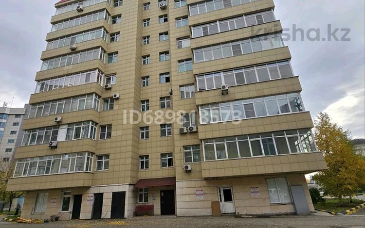 1-бөлмелі пәтер · 50 м² · 2/10 қабат, Пермитина 7 — Новый АДК, бағасы: 300 000 ₸ в Усть-Каменогорске — фото 65