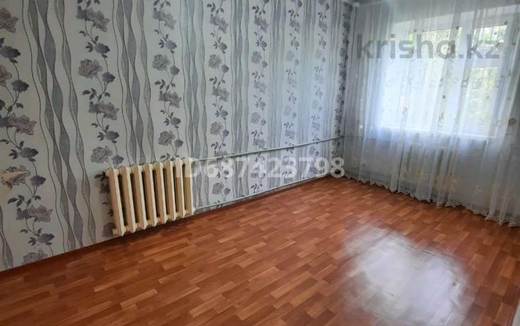 2-бөлмелі пәтер, 46 м², 4/5 қабат, 2 14, бағасы: 12.5 млн 〒 в Таразе — фото 2