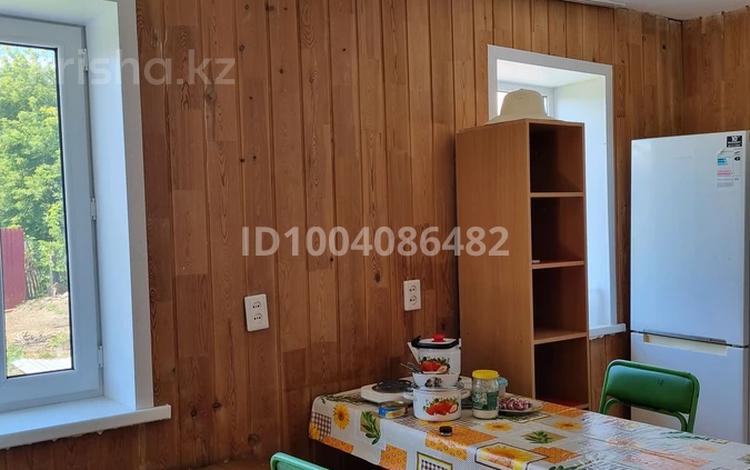 Отдельный дом · 3 комнаты · 60 м² · 6 сот., Омская 38 за 12 млн ₸ в Семее — фото 2
