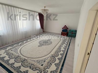 Продажа домов и дачи в Атырауской обл.: Часть дома · 4 комнаты · 170 м² · 8 сот., мкр Зарослый, Магистральная 169 за 21 млн 〒 Часть дома · 4 комнаты · 170 м² · 8 сот., мкр Зарослый, Магистральная 169 за 21 млн 〒 в Атырау