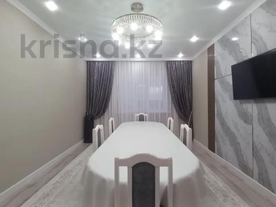 4-комнатная квартира, 117.5 м², 1/5 этаж, микр. Алтын Орда за 41 млн 〒 в Актобе
