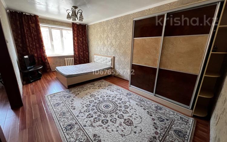 1-бөлмелі пәтер · 31 м² · 1/5 қабат · ай сайын, 408 квартал 15, бағасы: 150 000 〒 в Семее — фото 12