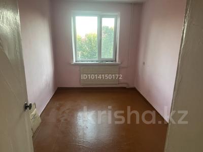 3-бөлмелі пәтер · 70 м² · 3/5 қабат, Абая 5 — Абая- Фурмонова, бағасы: 110 000 ₸ в Таразе
