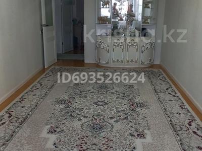 3-бөлмелі пәтер · 68.1 м² · 2/5 қабат, Қашаубаев — өнер мектебі Нұр-али,базарчик М.Ералиева жақтағы 5 этаж, бағасы: 12 млн ₸ в 