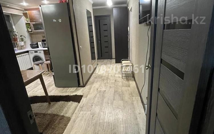 1-комнатная квартира · 47 м² · 6/10 этаж, мкр Новый Город 106/4 за 20 млн ₸ в Караганде, Казыбек би р-н — фото 2