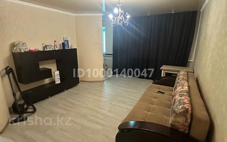 2-комнатная квартира · 45 м² · 1/5 этаж, мкр Новый Город, Алиханова 10а за 17.5 млн ₸ в Караганде, Казыбек би р-н — фото 14