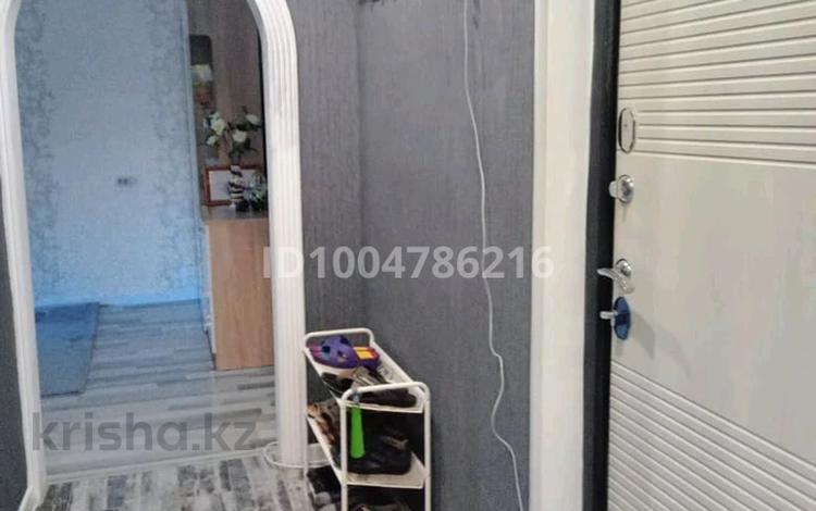 2-комнатная квартира · 45 м² · 2/5 этаж, Кердери 127 — Остановка Л.Толстого за 15 млн ₸ в Уральске — фото 2