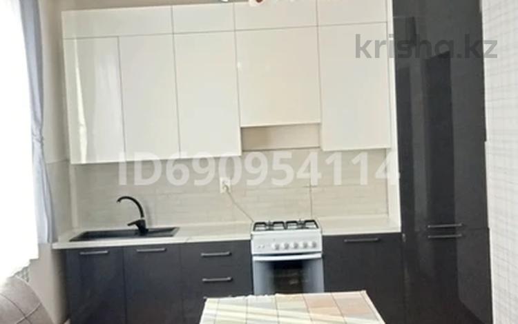 Отдельный дом · 4 комнаты · 70 м² · 8 сот., Республика Казахстан 7В за 25 млн 〒 в Батане — фото 2