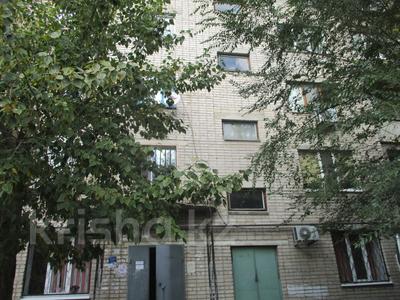 3-комнатная квартира · 61.6 м² · 5/5 этаж, Старый город, Алтынсарина 31 — Возле ЖД вокзала за ~ 16.5 млн 〒 в Актобе