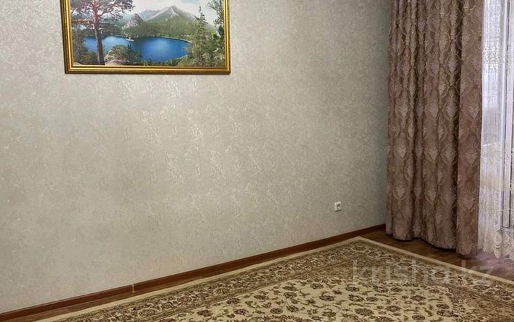 2-комнатная квартира, 62 м², 1/5 этаж, Назарбаева 2/2 за 21.5 млн 〒 в Кокшетау — фото 2