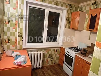 Пәтерлер в Карагандинской обл.: 2-бөлмелі пәтер · 60 м² · 1/5 қабат · ай сайын, Майкудук, 15й микрорайон 35, бағасы: 120 000 〒 2-бөлмелі пәтер · 60 м² · 1/5 қабат · ай сайын, Майкудук, 15й микрорайон 35, бағасы: 120 000 〒 в Караганде, Алихана Бокейханова р-н
