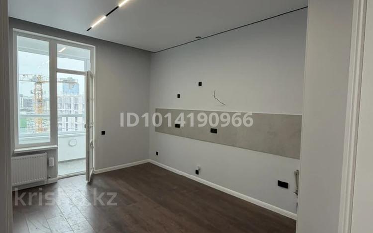 2-комнатная квартира · 57 м² · 8/17 этаж, Е-899 5/3 за 48 млн ₸ в Астане, Нура р-н — фото 46