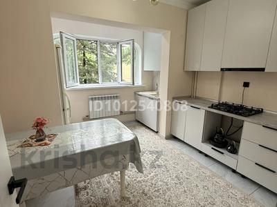 1-комнатная квартира · 45 м² · 2/5 этаж, мкр Айнабулак-4 178 за 12 000 〒 в Алматы, Жетысуский р-н
