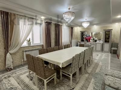 Отдельный дом · 5 комнат · 163.5 м² · 7 сот., Короленко 2 — Татарская мечеть за 45 млн 〒 в Уральске