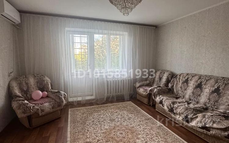 3-комнатная квартира · 63 м² · 3/5 этаж, Ауезова 39 — Ауезова за 220 000 ₸ в Семее, Красный Кордон — фото 2