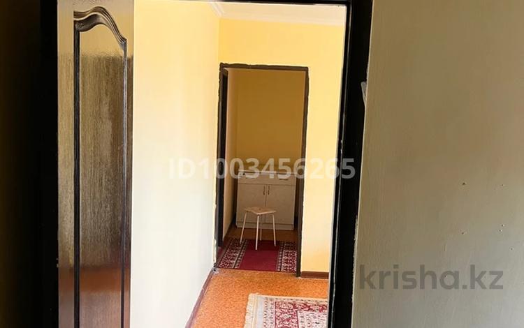 3-бөлмелі пәтер · 70 м² · 3/5 қабат, мкр Карасу, Алфараби 7 — Айгул остановка, бағасы: 160 000 ₸ в Шымкенте, Аль-Фарабийский р-н — фото 2