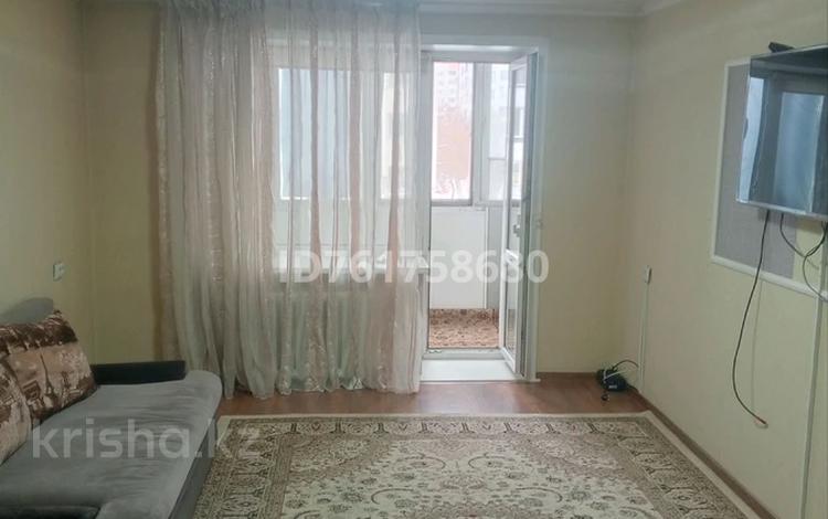 3-бөлмелі пәтер · 65 м² · 3/6 қабат, Назарбаева 6 — Центральный рынок, ТРЦ Рио, бағасы: 170 000 ₸ в Кокшетау — фото 2