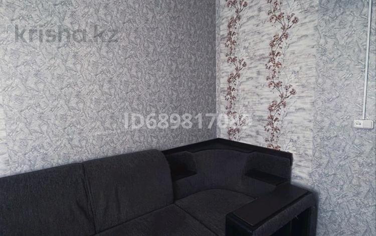 3-бөлмелі пәтер · 65.8 м² · 5/5 қабат, Пришахтинск, Пришахтинск, 22й микрорайон 31, бағасы: 16 млн ₸ в Караганде, Алихана Бокейханова р-н — фото 2
