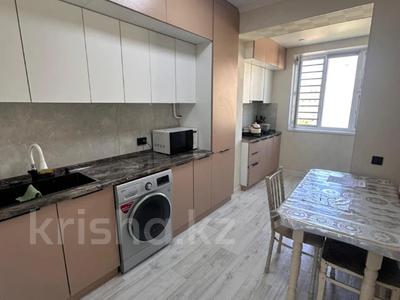 3-комнатная квартира · 70 м² · 4/5 этаж, 27-й мкр 19 за 19.5 млн ₸ в Актау