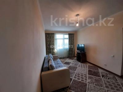 1-комнатная квартира, 38 м², 5/9 этаж помесячно, мкр Астана за 120 000 〒 в Шымкенте, Каратауский р-н
